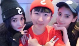 娱乐圈吃瓜背景图,揭秘幕后真相，吃瓜群众围观大戏