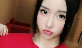 周彤雨恋情爆料最新消息,神秘男友身份揭秘，甜蜜互动引网友热议！”